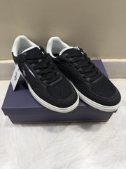 USPA | BRAND LOGO LACE UP