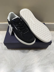 USPA | BRAND LOGO LACE UP