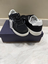 USPA | BRAND LOGO LACE UP