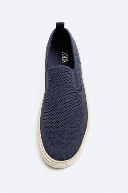 ZARA | LACELESS SNEAKERS