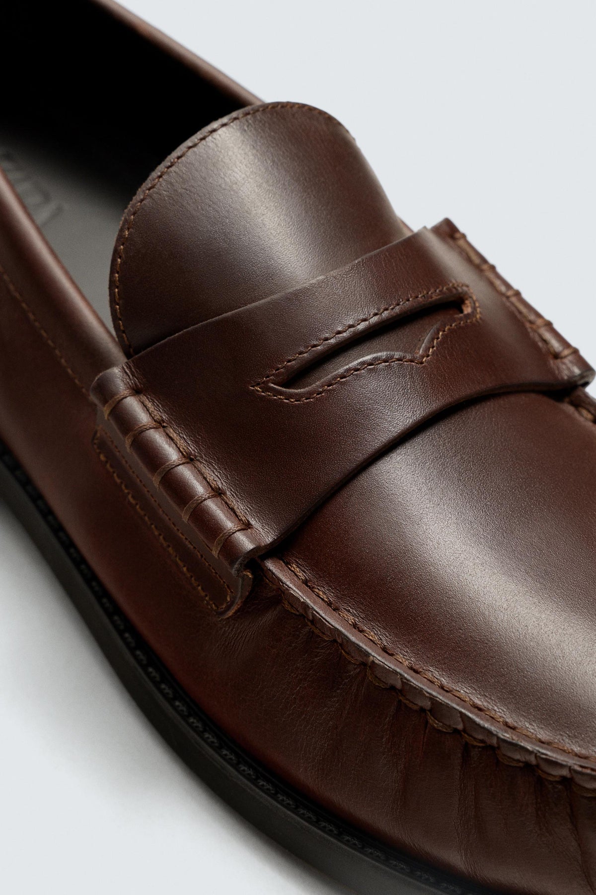 ZARA | LEATHER MOCCASIN WITH MASK DETAIL