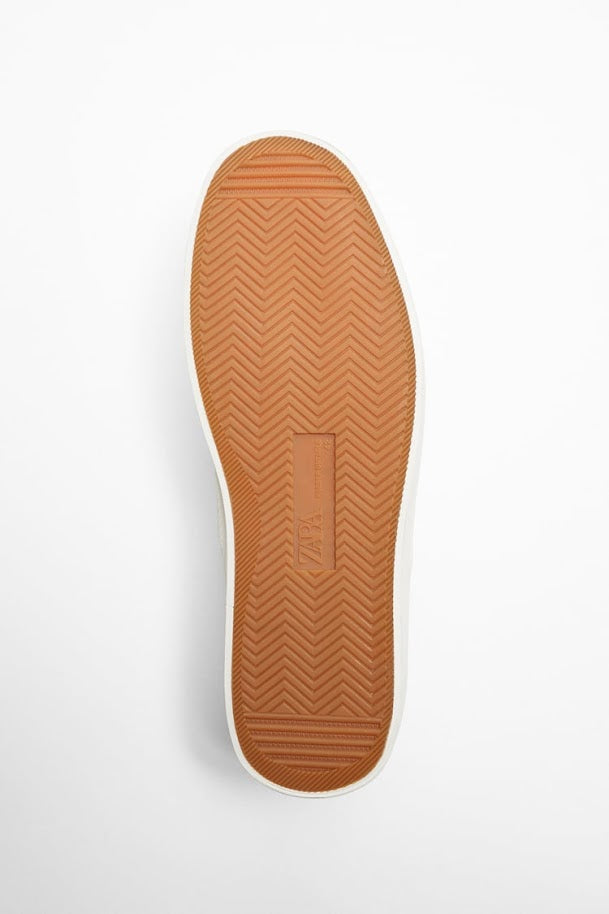 ZARA - EMBOSSED LACELESS TRAINERS