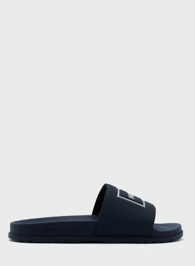 HUGO | LOGO SLIDES