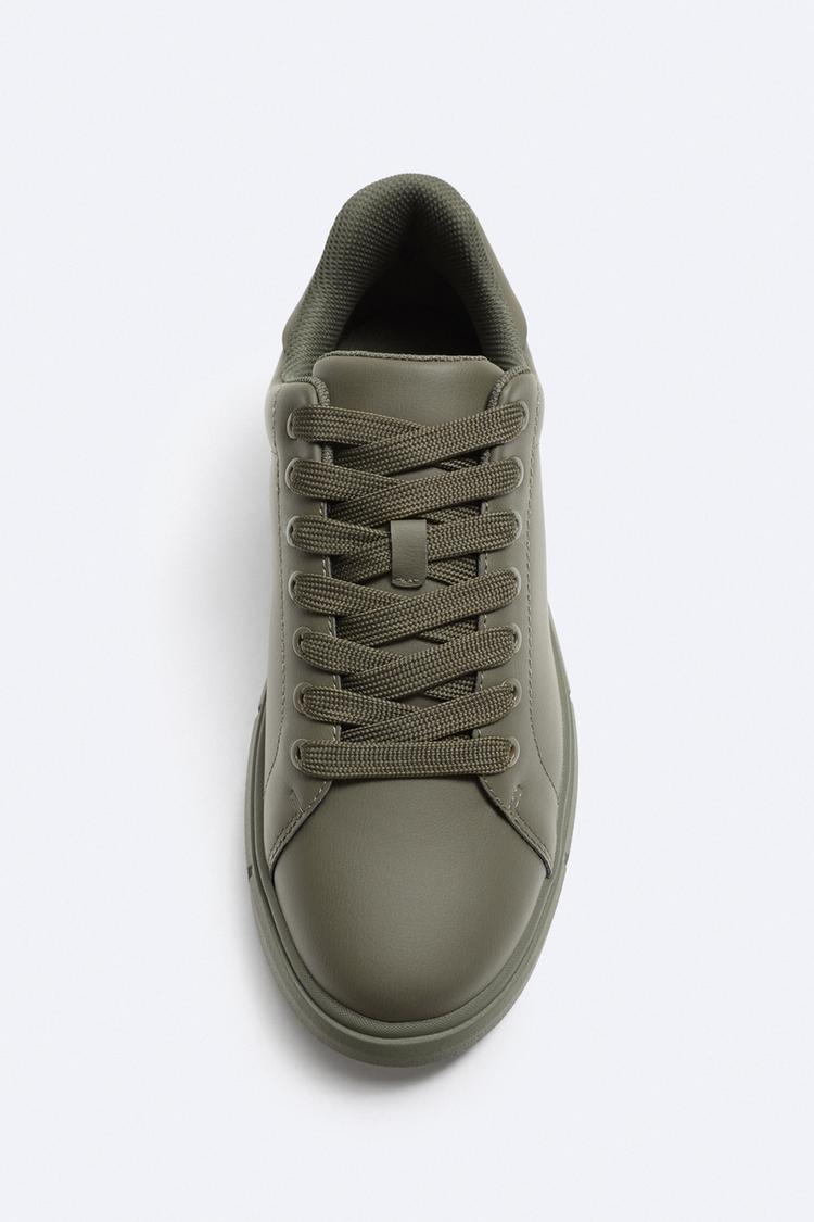 ZARA | CHUNKY SOLE SNEAKERS